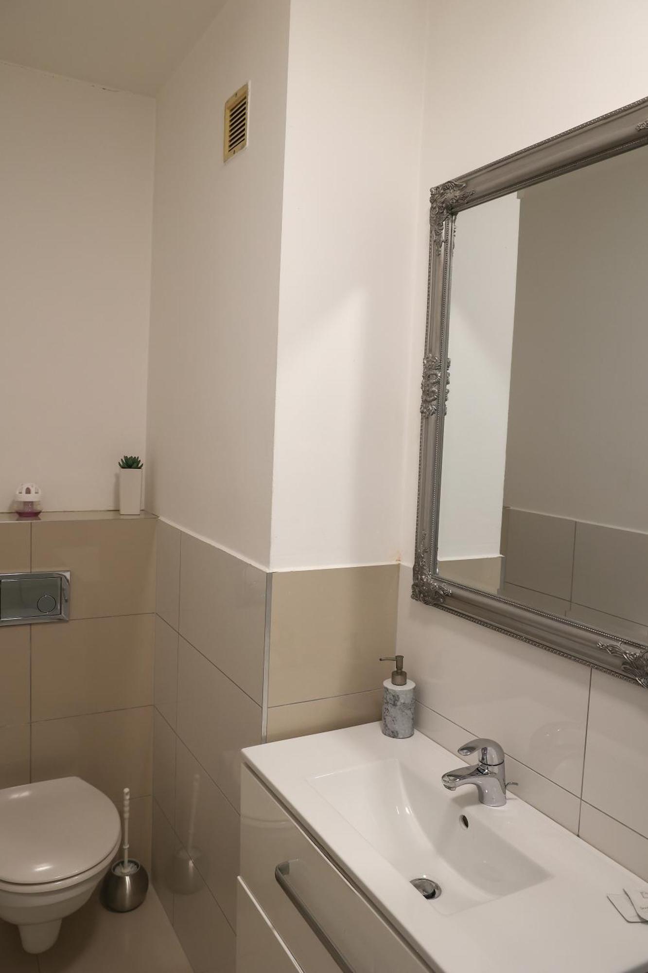 Hotel Forras Komárom Pokoj fotografie